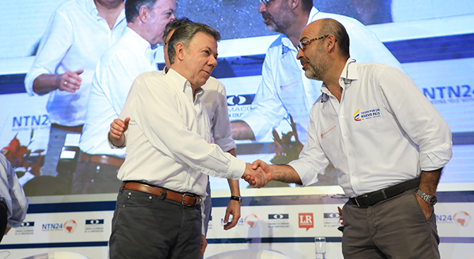 La politica de Vivienda contribuyo a que miles de colombianos salieran de la pobreza extrema Presidente Santos