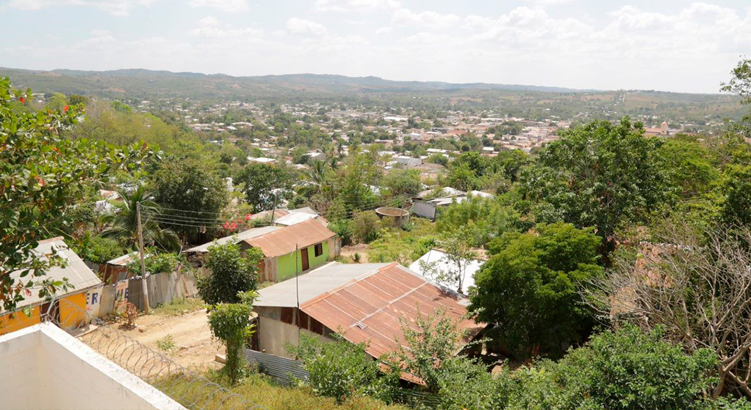 A $400 mil millones asciende la inversión en vivienda rural nueva para hogares víctimas del conflicto, que recibirán la atención principal a través del programa Vivienda Social para el campo. Foto: archivo MVCT