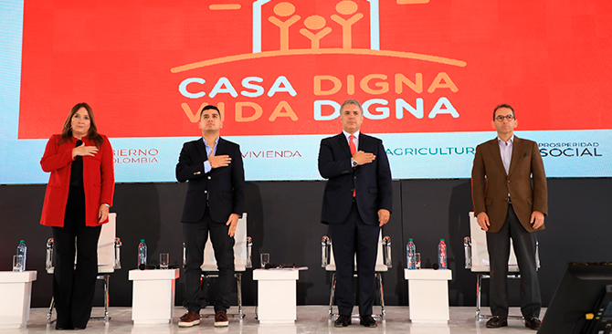 Minvivienda y alcaldia de Buenaventura abren inscripciones para hogares que quieran aplicar al programa Casa Digna Vida Digna