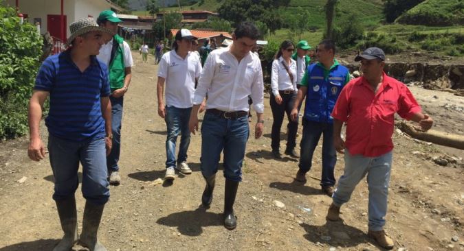 Minvivienda vuelve a Salgar ahora como gerente de la reconstruccion de este municipio antioqueno