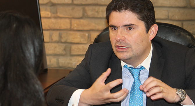 Minvivienda hace urgente llamado a municipios para tener listos los planes de contingencia para el sector de agua potable y saneamiento básico