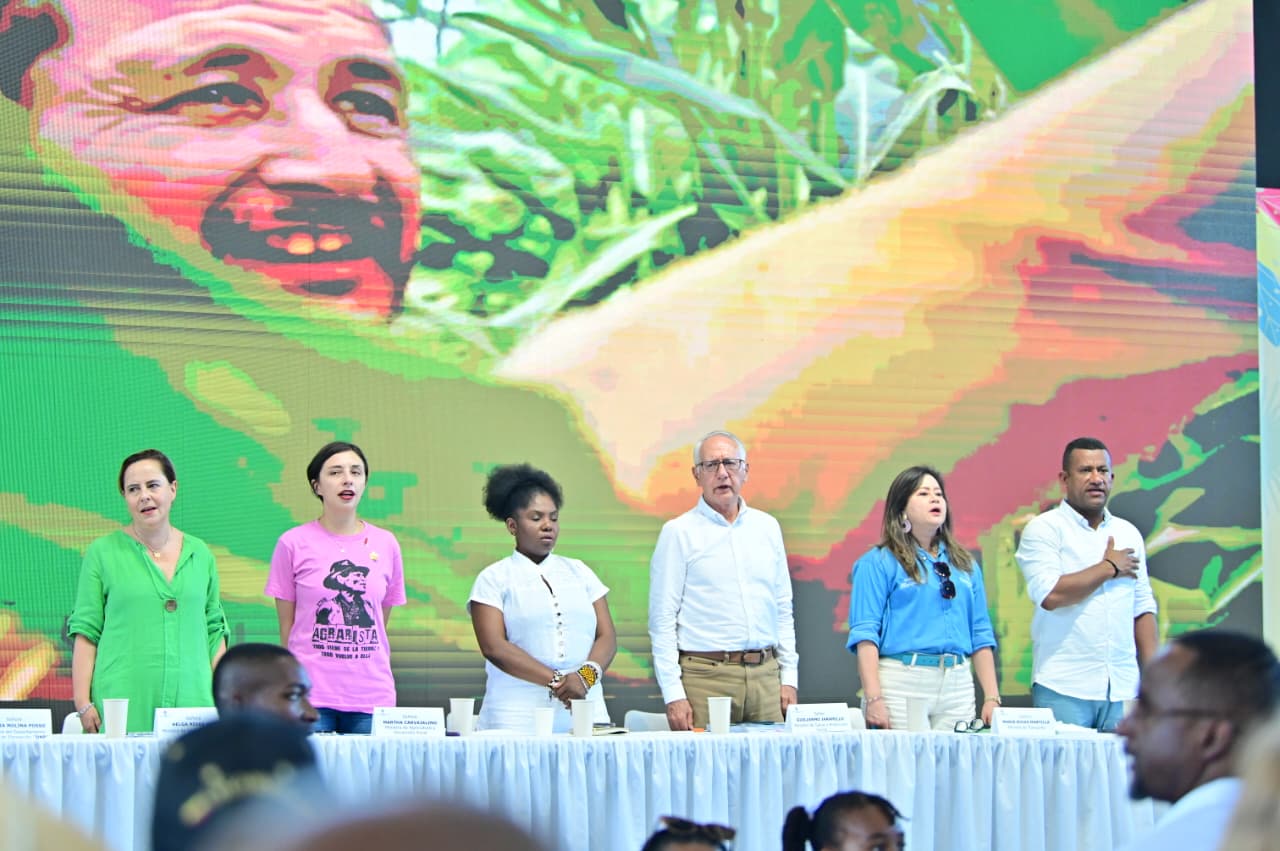 FOTOGRAFIA PACTO POR NARIÑO 1