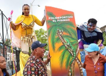 FOTOGRAFÍA EVENTO ENTREGA DE MEJORAS INTEGRALES EN LA COMUNA 1 DE TURBO, ANTIOQUIA.