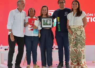 ENTREGA MEJORAMIENTO DE VIVIENDA 250 JUAN DE ACOSTA ATLANTICO