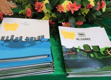 FOTOGRAFIA COMUNICADO TITULACION COPEY 02