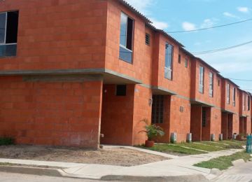 La vivienda de interes social crecio 49 en el primer trimestre de 2015