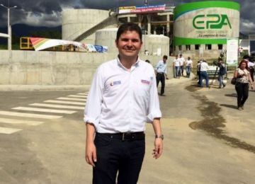 Minvivienda entrego modernas obras de agua y saneamiento basico por 18732 millones en el Quindio