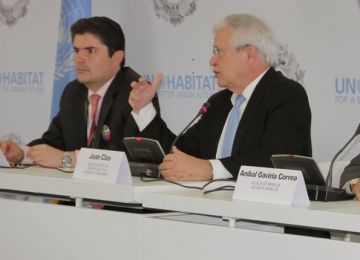 “El Gobierno Nacional alcanzó su objetivo en el Foro Urbano Mundial: posicionar a Colombia en la discusión urbana internacional y mostrar nuestros logros”, explica Minvivienda