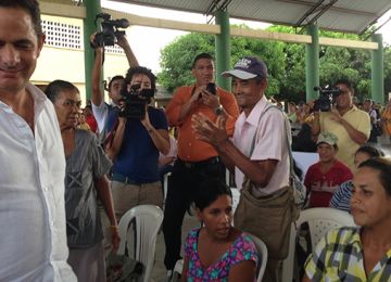 Familias pobres de Montería pasarán de la manguera y la letrina a la ducha y el inodoro