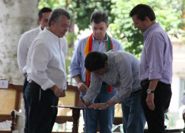 Gobierno Nacional destina $186 mil millones para nuevas inversiones en acueductos y alcantarillados en Santander