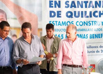 Listos contratos por 41.923 millones de pesos para acueductos y alcantarillados de Cauca y Nariño