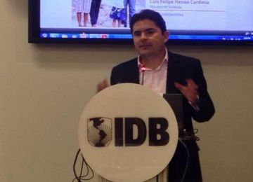 Minvivienda inició gira en Estados Unidos para exponer la política pública de las casas gratis en Colombia