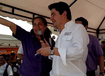 Minvivienda llevó hoy felicidad a 1.020 familias pobres de Barranquilla, beneficiadas con el programa de viviendas gratis