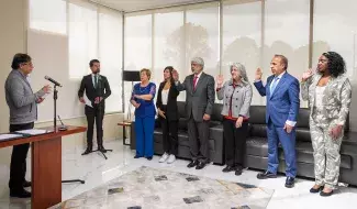  El presidente Gustavo Petro Urrego posesionó como Ministra de Vivienda, Ciudad y Territorio a Catalina Velasco Campuzano. Foto: cortesía Presidencia de la República