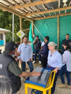 Ministra de Vivienda, Ciudad y Territorio visitó Chinchiná para referenciar proyecto de autoconstrucción de vivienda. Foto: Archivo prensa (MVCT)