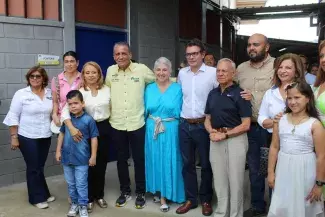 La ministra Catalina Velasco entregó el centro de desarrollo infantil, que atenderá a 160 niñas y niños de 0 a 5 años, y un colegio que cuenta con cupos para 960 estudiantes. Fotos: Dania Asprilla (MVCT).