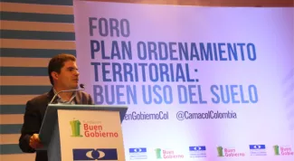 Bogota cuenta con suelo e instituciones para gestionar proyectos pero falta voluntad de hacer Minvivienda
