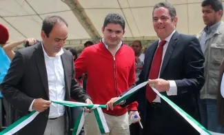 "Esta es mi penúltima entrega de VIVIENDAS GRATIS", dijo Vargas Lleras en Medellín